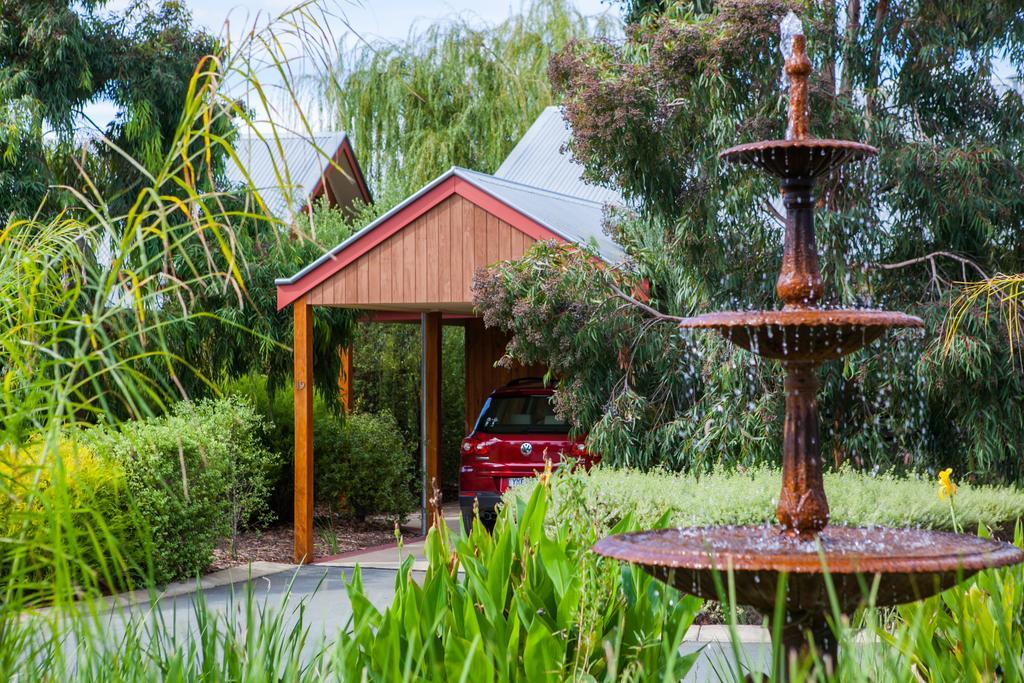 Готель Perricoota Vines Retreat Моама Номер фото